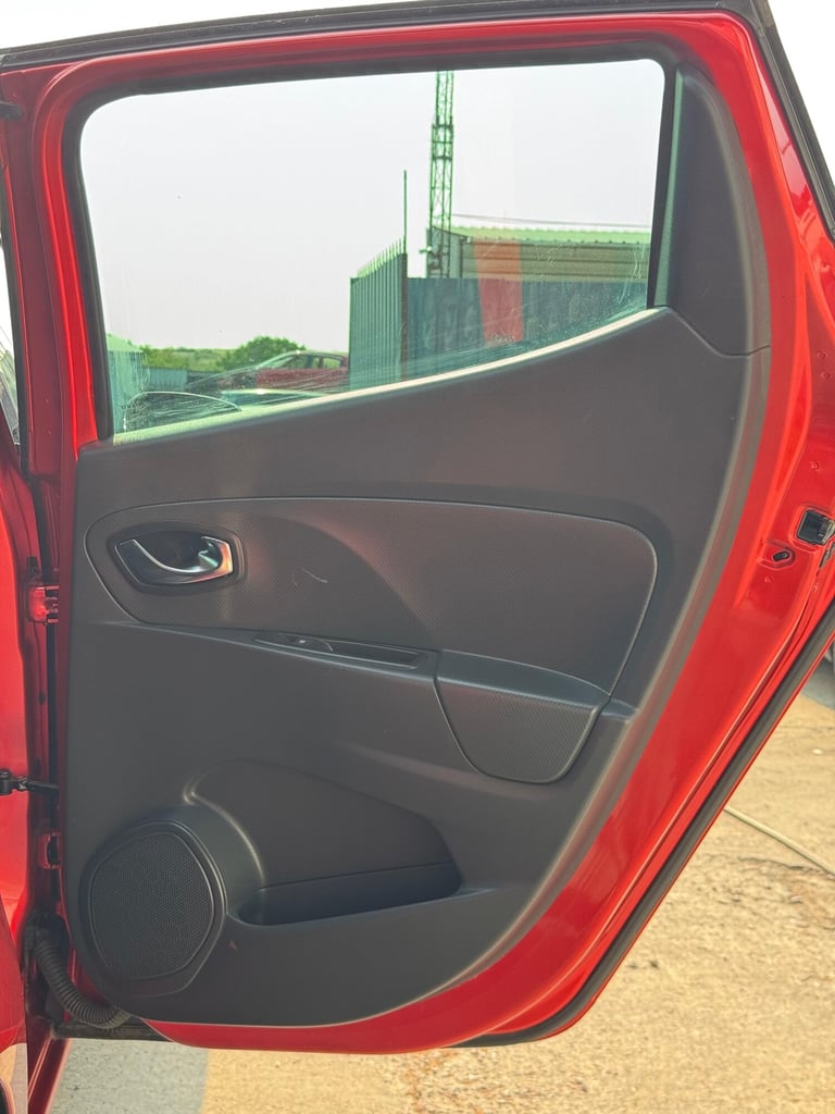 2014 Renault Clio 1.2 DYNAMIC AUTO  Hatchback Petrol Automatic