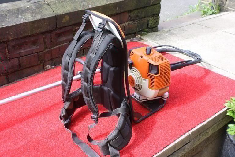 Stihl FR450 petrol backpack strimmer/brush-cutter 
