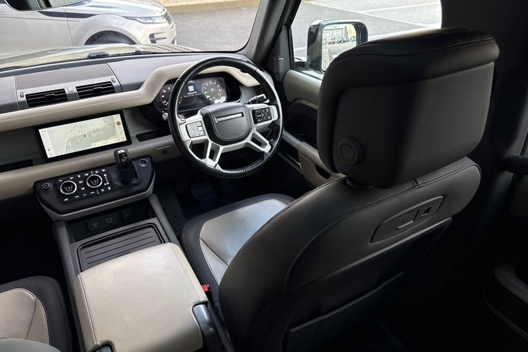 2021 Land Rover Defender 110 2.0 P400e 15.4kWh X-Dynamic HSE SUV 5dr Petrol Plug-in Hybrid Auto 4...