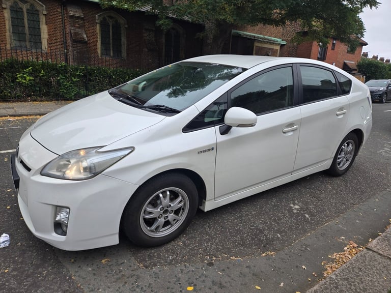 2010 Toyota Prius 1.8 VVTi T3 5dr CVT Auto HATCHBACK Petrol/Electric Hybrid Automatic
