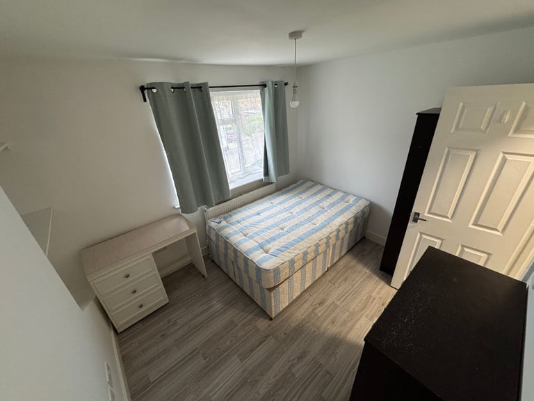 Room to Rent -Double -En suite  , All Bills Included