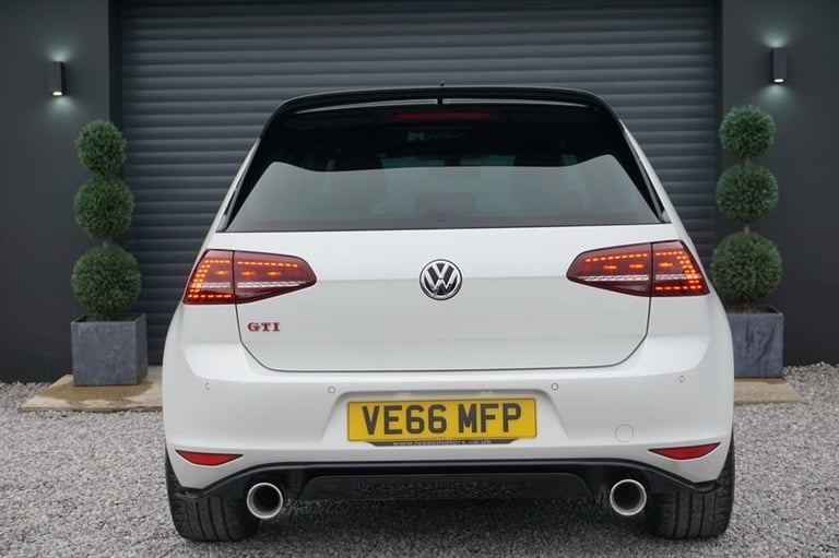 2017 Volkswagen Golf 2.0 TSI GTI Clubsport 40 3dr *WHAT A FIND ONE OWNER FSH IMMACULATE* HATCHBAC...