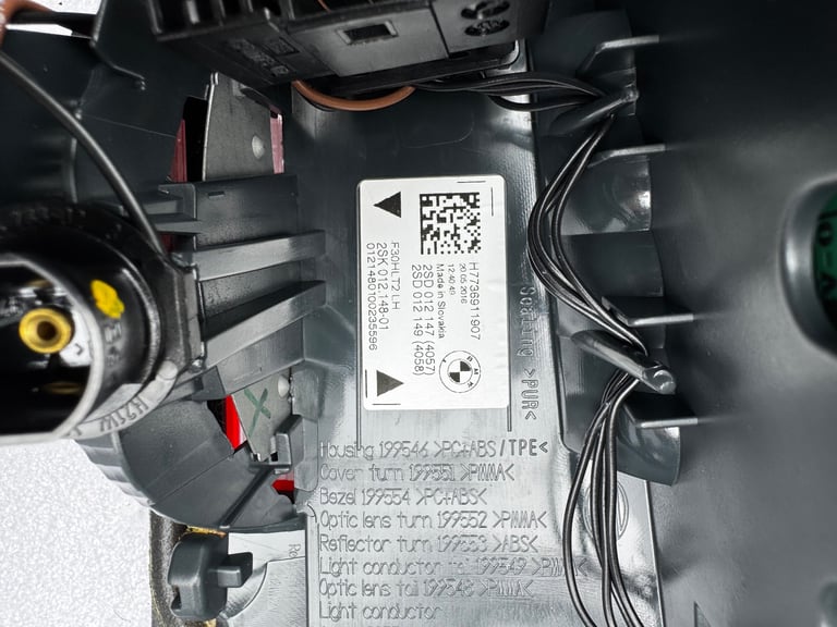 Set Rear lights genuine f30