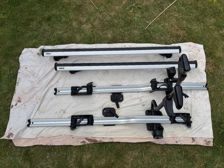 THULE Car Roof Bars and Bike Racks (x2)***SUPERB CONDITION, HARDLY USED***