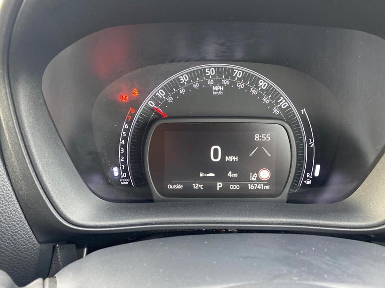 2022 Toyota Aygo X 1.0 VVT-i Edge 5dr Auto HATCHBACK PETROL Automatic