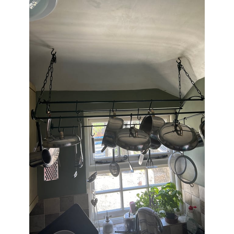 FREE PAN HANGING RACK. CLOTHES AIRER STYLE