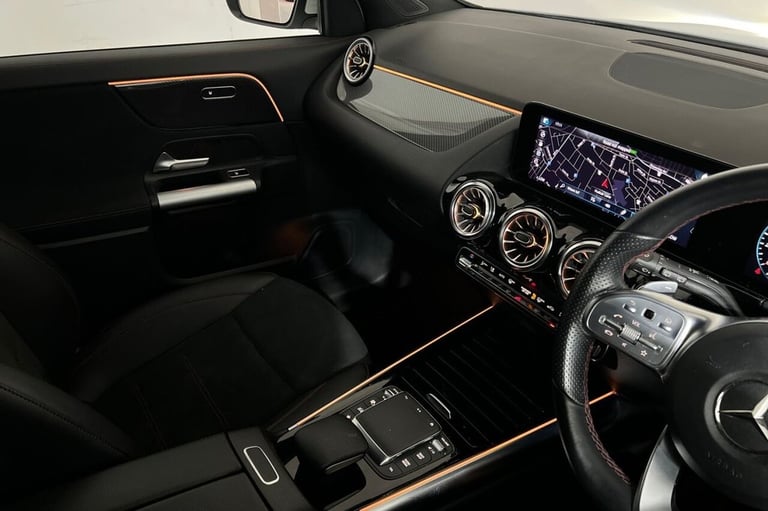 2023 23 MERCEDES-BENZ GLA CLASS 1.3 GLA250E 15.6KWH AMG LINE (PREMIUM) SUV 5DR P