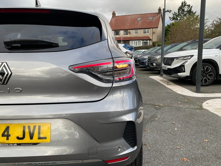 2025 Renault Clio 1.0 TCe 90 Techno 5dr Hatchback Petrol Manual