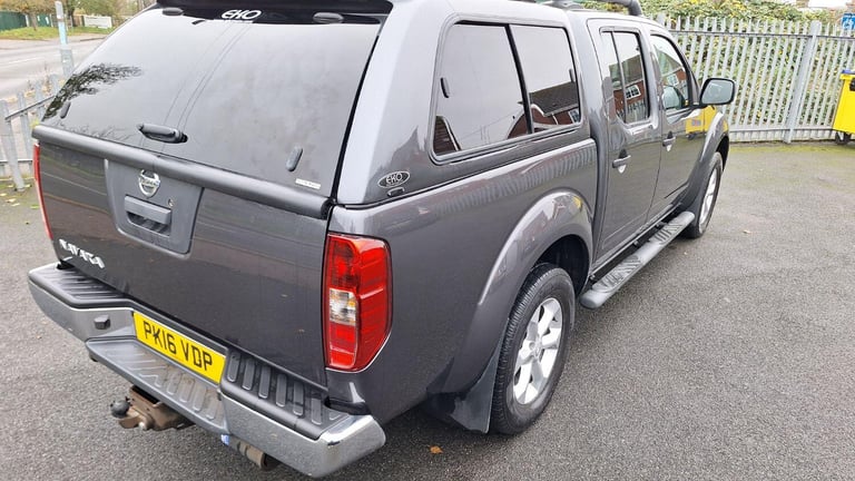 NISSAN NAVARA 2.5 dCi Tekna 2016