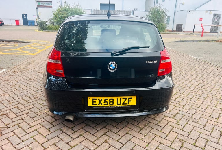 BMW, 1 SERIES, Hatchback, 2008, Automatic 1995 (cc), 5 doors