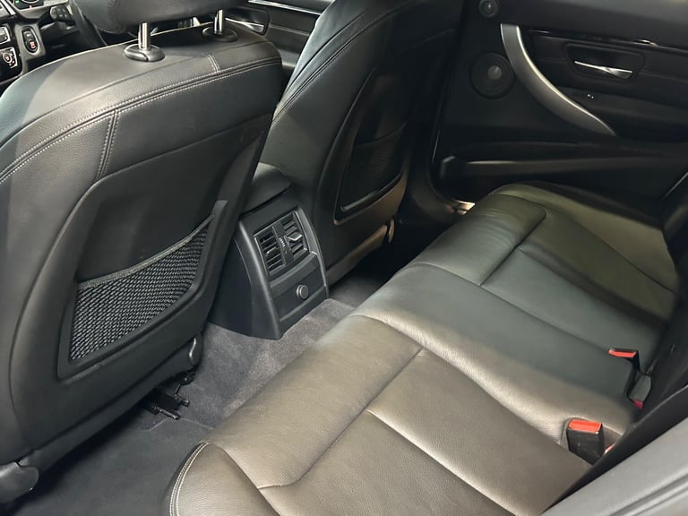 2019 BMW 3 Series 2.0 320i M Sport Shadow Edition Touring Auto xDrive Euro 6 (s/s) 5dr ESTATE Pet...