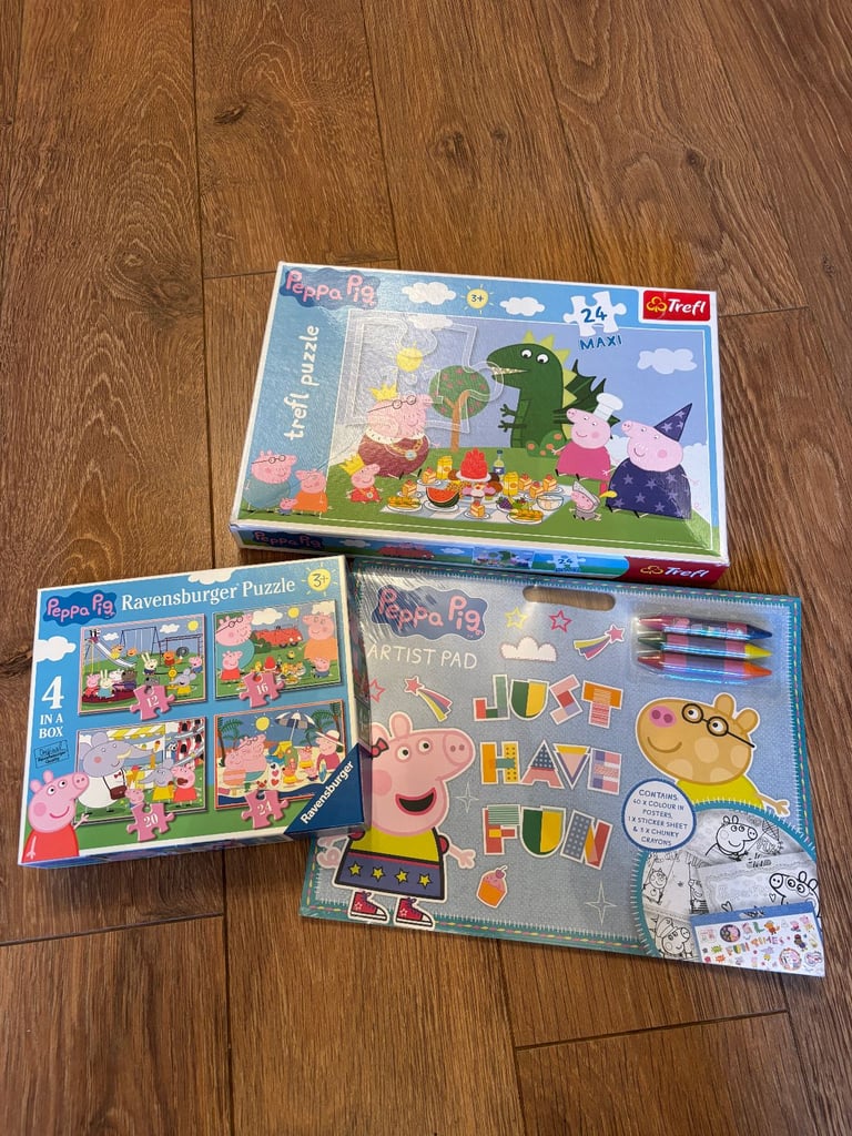 image for Peppa Pig Jigsaws & Colouring Pad