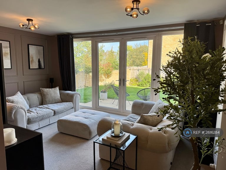 3 bedroom house in Glebe Court, Killinghall, Harrogate, HG3 (3 bed) (#2616284)