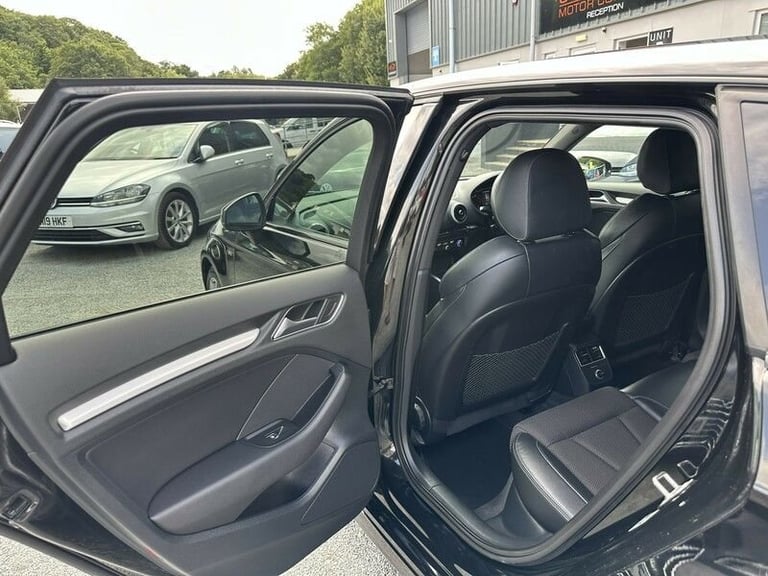 2018 Audi A3 1.5 TFSI CoD Black Edition Sportback 5dr Petrol Manual Euro 6 (s/s) (150 ps Hatchbac...