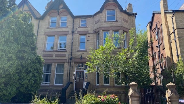 image for Hargreaves Road (Lark Lane) L17 - one bed first floor part furnished flat to let
