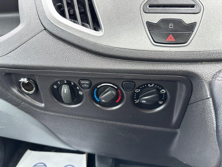 2018 Ford Transit 2.0 350 EcoBlue RWD L4 H1 Euro 6 2dr CHASSIS CAB Diesel Manual