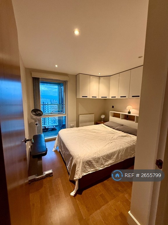 1 bedroom flat in Crawford Building, London, E1 (1 bed) (#2655799)