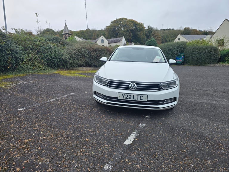 Volkswagen, PASSAT, Saloon, 2015, Manual, 1598 (cc), 4 doors