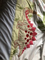 Duvet and pillowslip covers dinosaur design