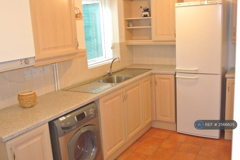 4 bedroom house in Harston Road, Newton, Cambridge, CB22 (4 bed) (#2566625)