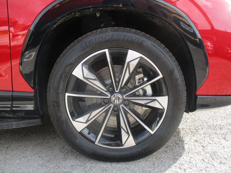 2025 MG MG HS 1.5 T-GDI PHEV Trophy 5dr Auto ESTATE PETROL/ELECTRIC Automatic