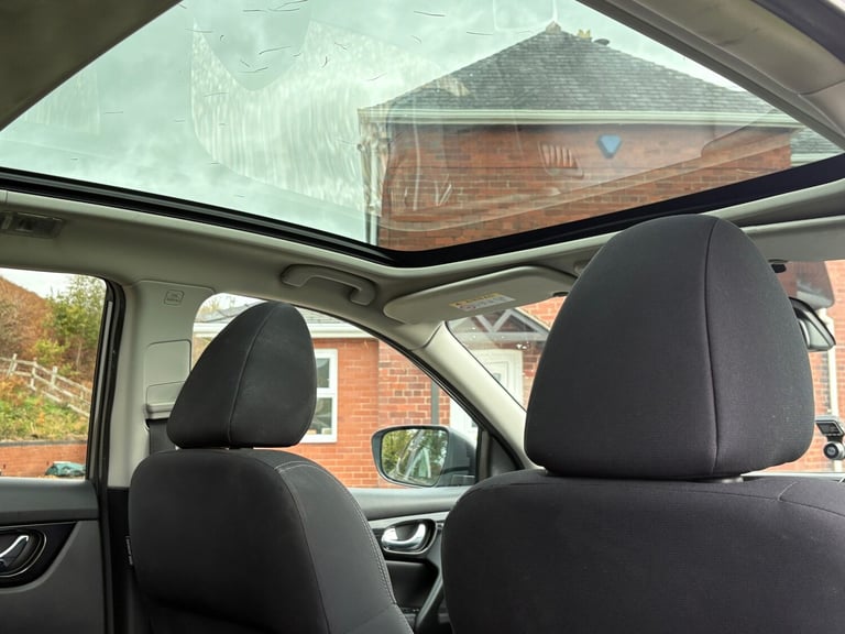 2014 Nissan Qashqai 1.5 dCi Acenta Premium 5dr HATCHBACK Diesel Manual