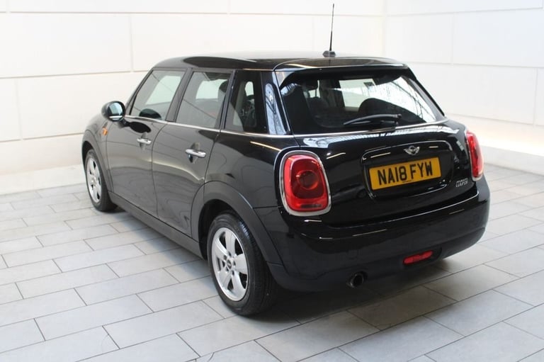 2018 MINI Hatch 1.5 Cooper Hatchback 5dr Petrol Manual Euro 6 (s/s) (136 ps) Hatchback Petrol Manual