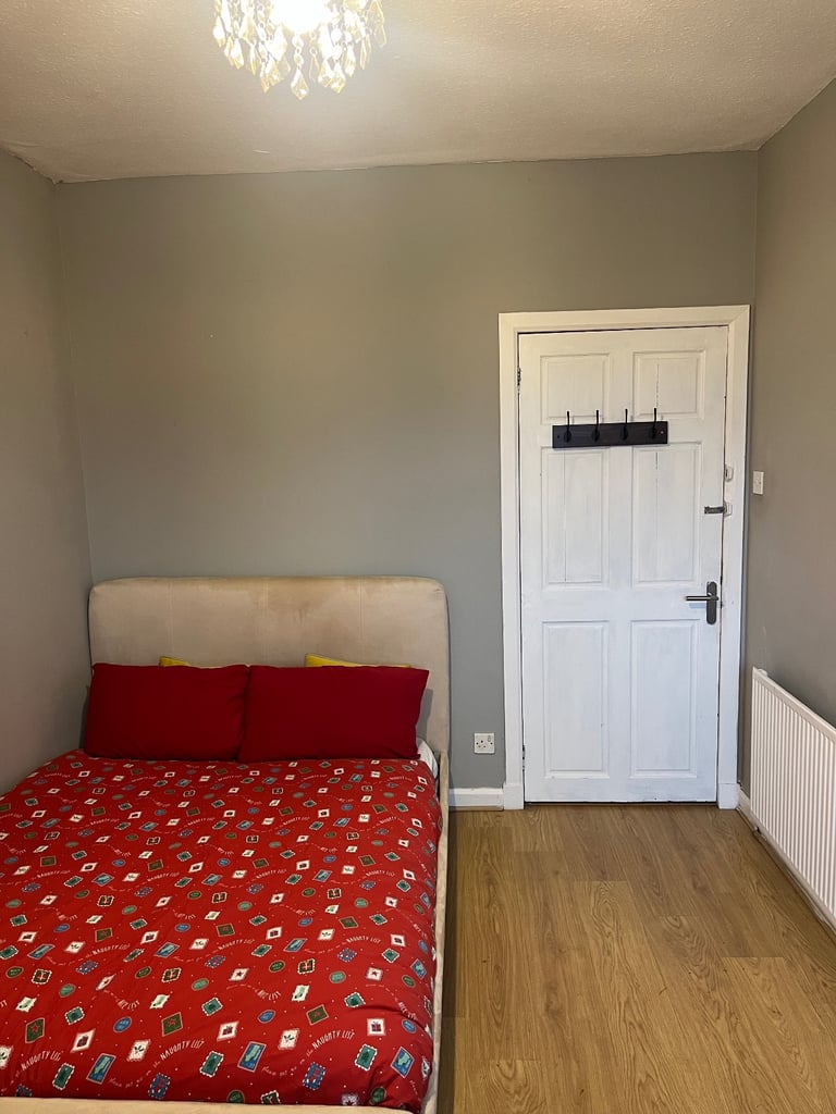 2 Single Rooms – Shared Flat – Bills Included – Granton 