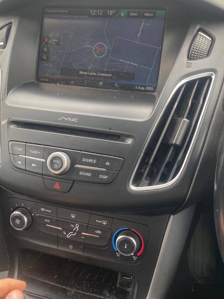 Ford, FOCUS, Hatchback, 2015, Manual, 999 (cc), 5 doors