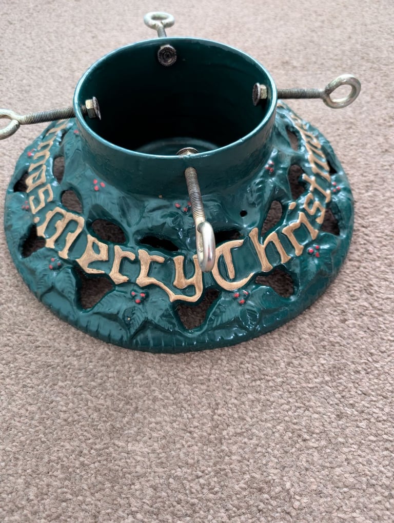 Christmas tree stand