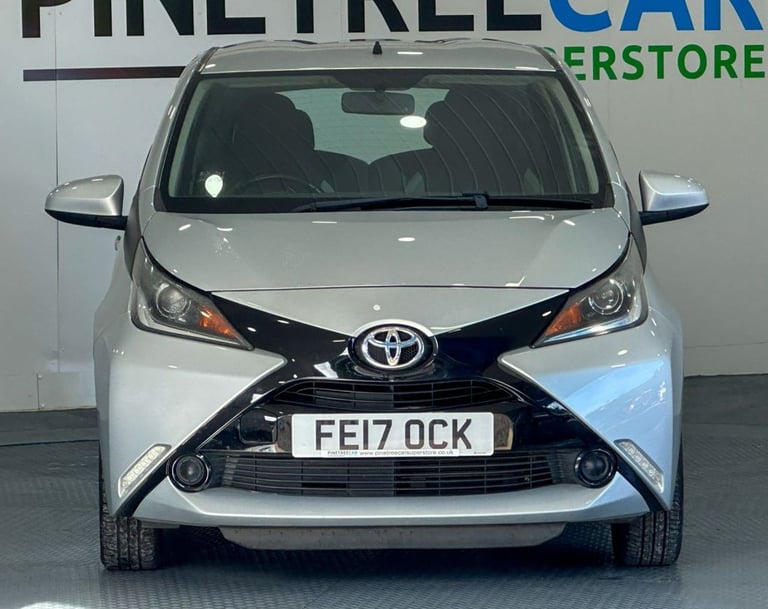 2017 Toyota AYGO 1.0 VVT-i x-play Hatchback 5dr Petrol Manual Euro 6 (68 ps) Hatchback Petrol Manual