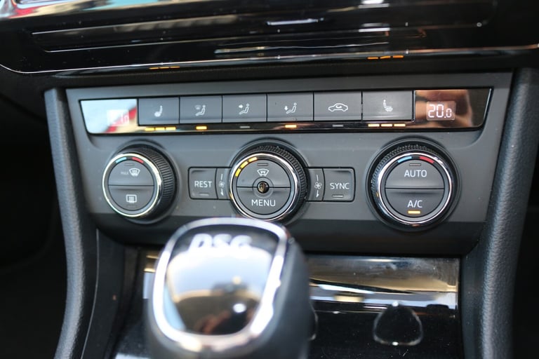 SKODA SUPERB 2.0 TDI SE L Executive 2016