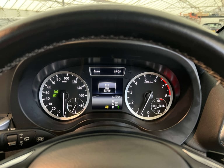 2017 Infiniti Q30 2.0 Q30 Sport AWD Auto 4WD 5dr Hatchback Petrol Automatic