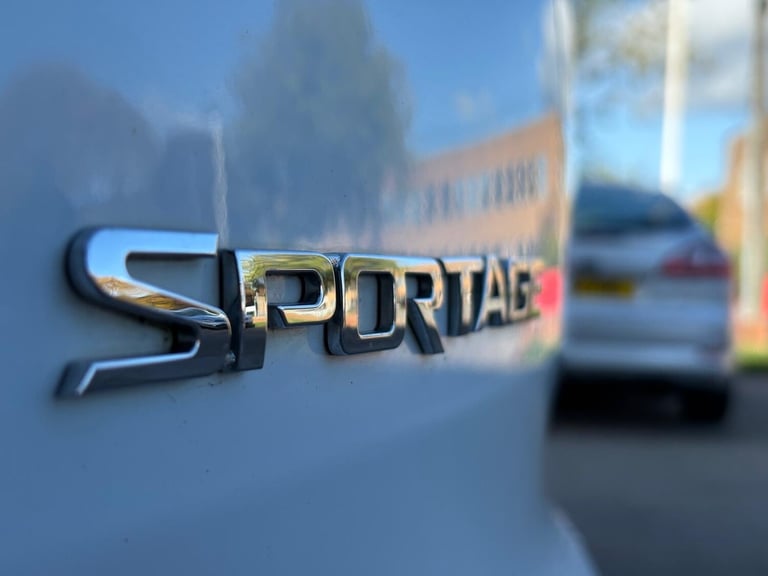 2013 Kia Sportage 1.6 GDi ISG 2 5dr ++ TWIN SUNROOF / HALF LEATHER / ULEZ ++ ESTATE Petrol Manual
