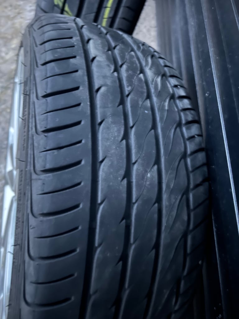 Genuine Ford  Focus 19” ST Alloy Wheels 235/35/19 Tyres 5x108 also fit Volvo Jaguar