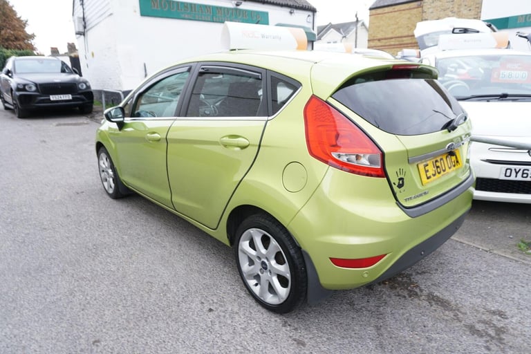 2010 Ford Fiesta 1.6 Titanium 5dr HATCHBACK Petrol Manual