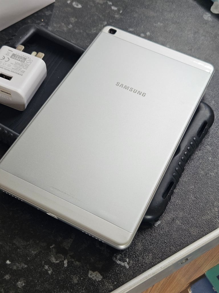 Samsung 8 inch tablet LTE cellular 