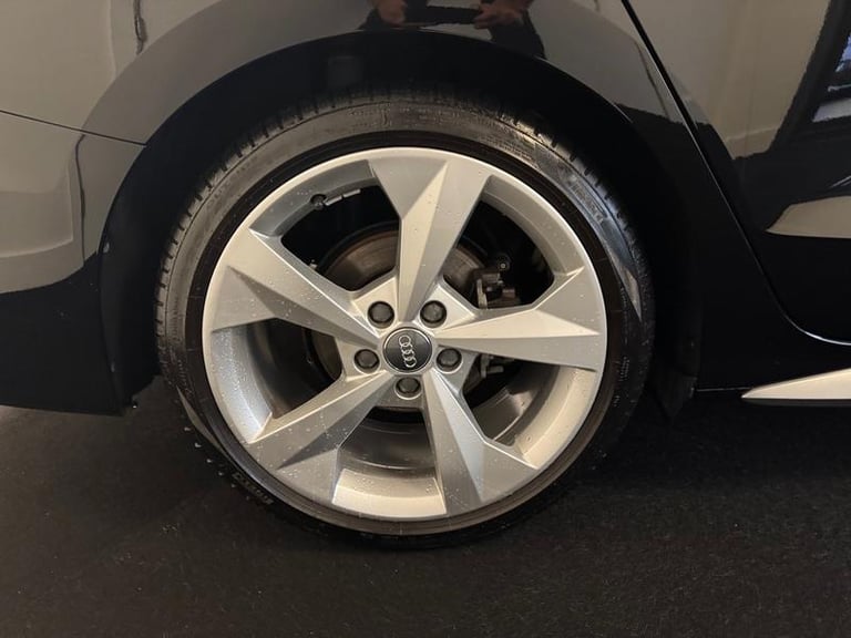 2020 Audi A3 1.5 TFSI 35 S line Saloon 4dr Petrol Manual Euro 6 (s/s) (150 ps) Manual Saloon Petr...