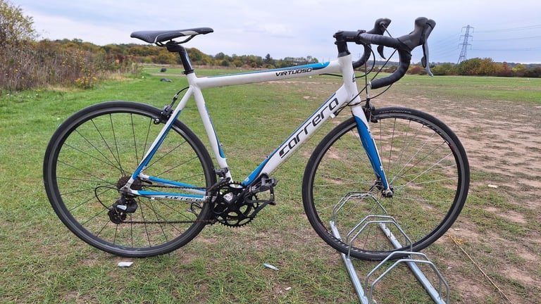 image for Carrera Virtuoso Road Bike 54cm Frame – Shimano Gears, Continental Tyres, Selle Italia Saddle