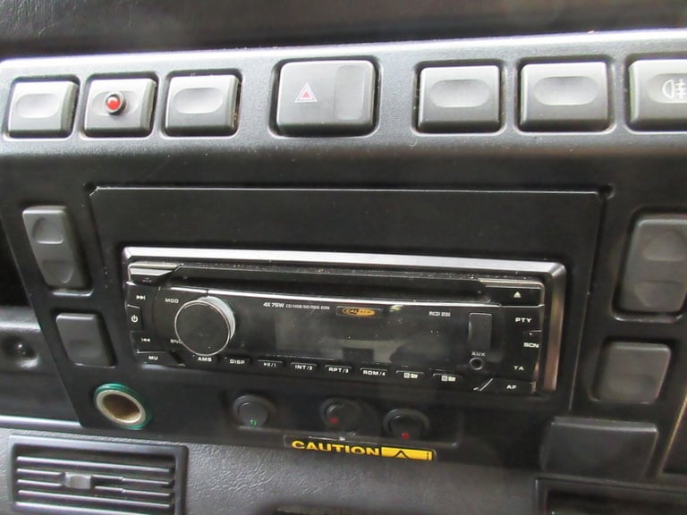 2006 Land Rover Defender TD5 110 2.5 COUNTY HARD TOP UTILITY VEHICLE 120PS-2006-ONLY 36,000 MILES...