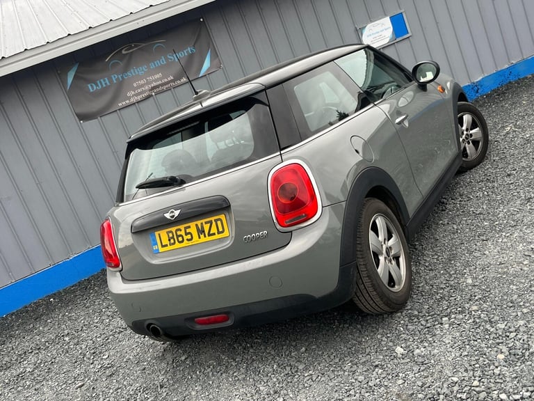 2016 MINI Hatch 1.5 Cooper Euro 6 (s/s) 3dr HATCHBACK Petrol Manual