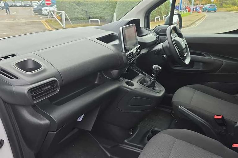 2023 Peugeot Partner 1000 1.5 BlueHDi 100 Professional Premium + Van PANEL VAN DIESEL Manual