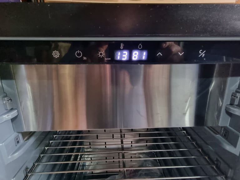  Klarstein Dry Ageing Refrigerator (233L)- Commercial Dry-Aging Meat Fridge / Maturation Cabinet