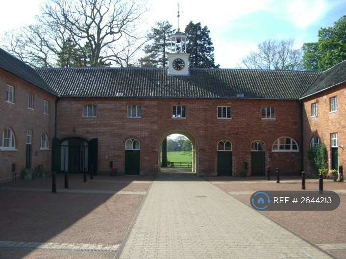 image for 3 bedroom flat in Benacre Hall, Suffolk, NR34 (3 bed) (#2644213)
