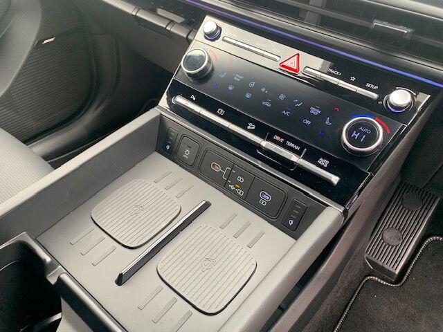 2025 Hyundai Santa Fe 1.6 TGDi Hybrid Calligraphy 5dr 4WD Auto ESTATE Petrol/Electric Hybrid Auto...