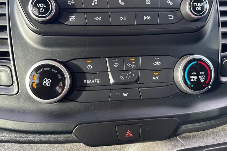 2023 Ford Transit 2.0 EcoBlue 170ps H3 18 Seater Leader Auto MINIBUS DIESEL Automatic