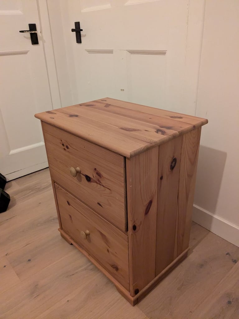 Bedside Table 