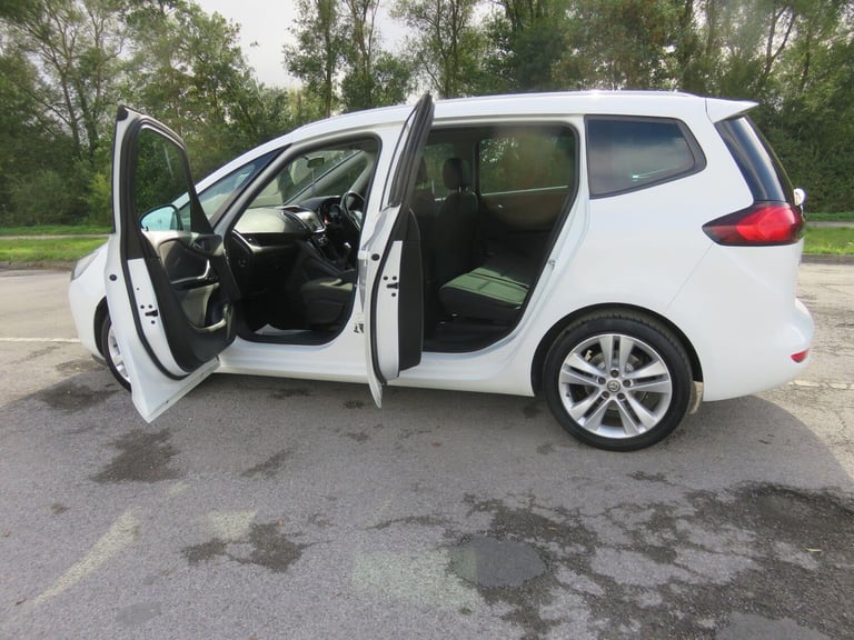 2016 Vauxhall Zafira Tourer 1.4i Turbo SRi Euro 6 5dr MPV Petrol Manual