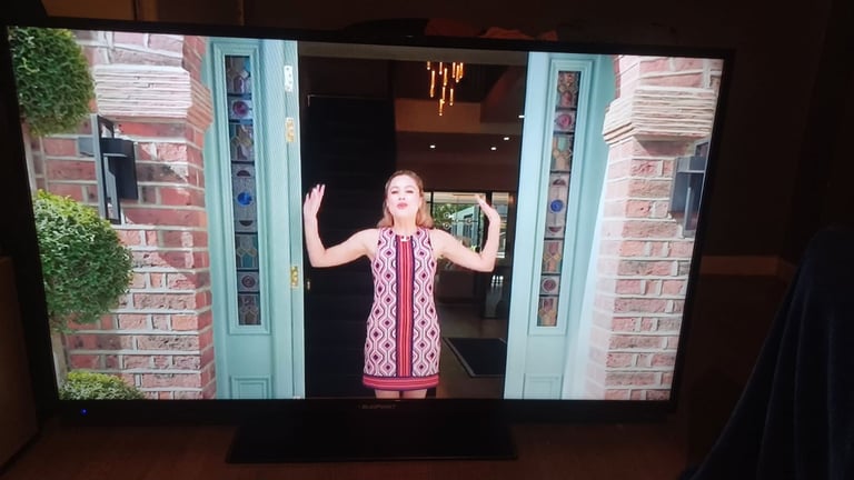 FREE DELIVERY excellent 50 BLAUPUNKT LED full HDTV 1080p freeveiw channels inbuilt 