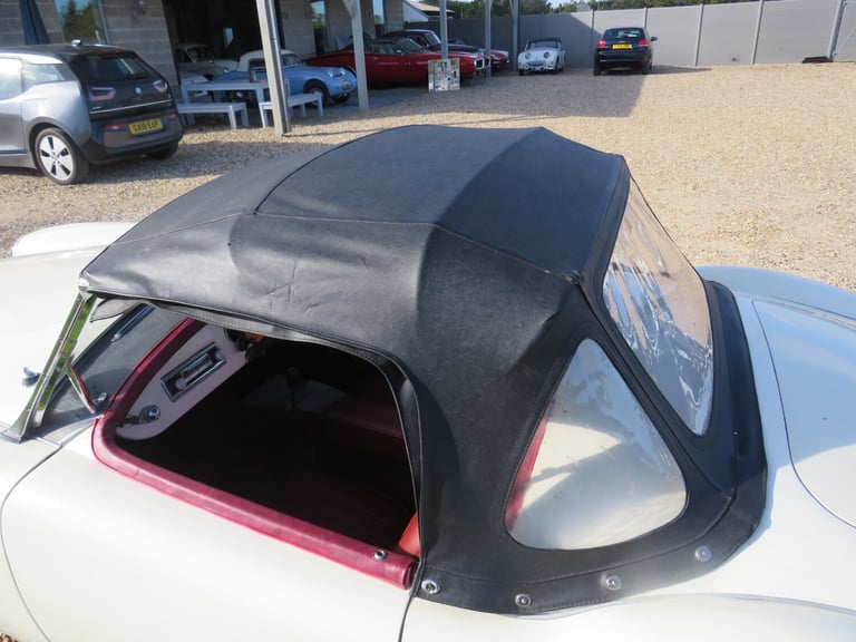 1959 MG MGA ROADSTER Convertible Petrol Manual